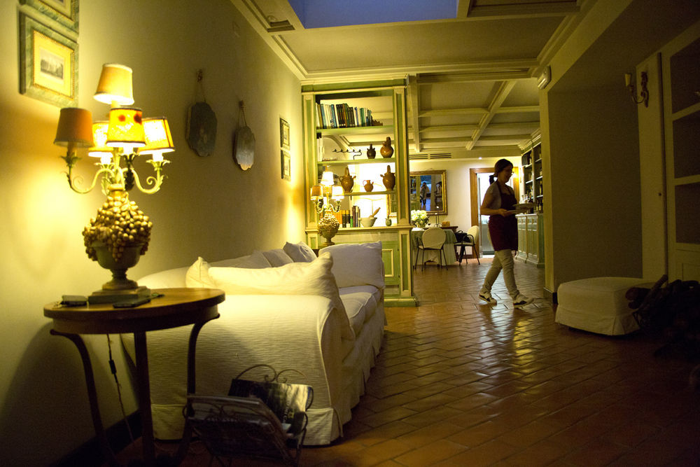 Agriturismo Le Colombe Assisi Exterior photo