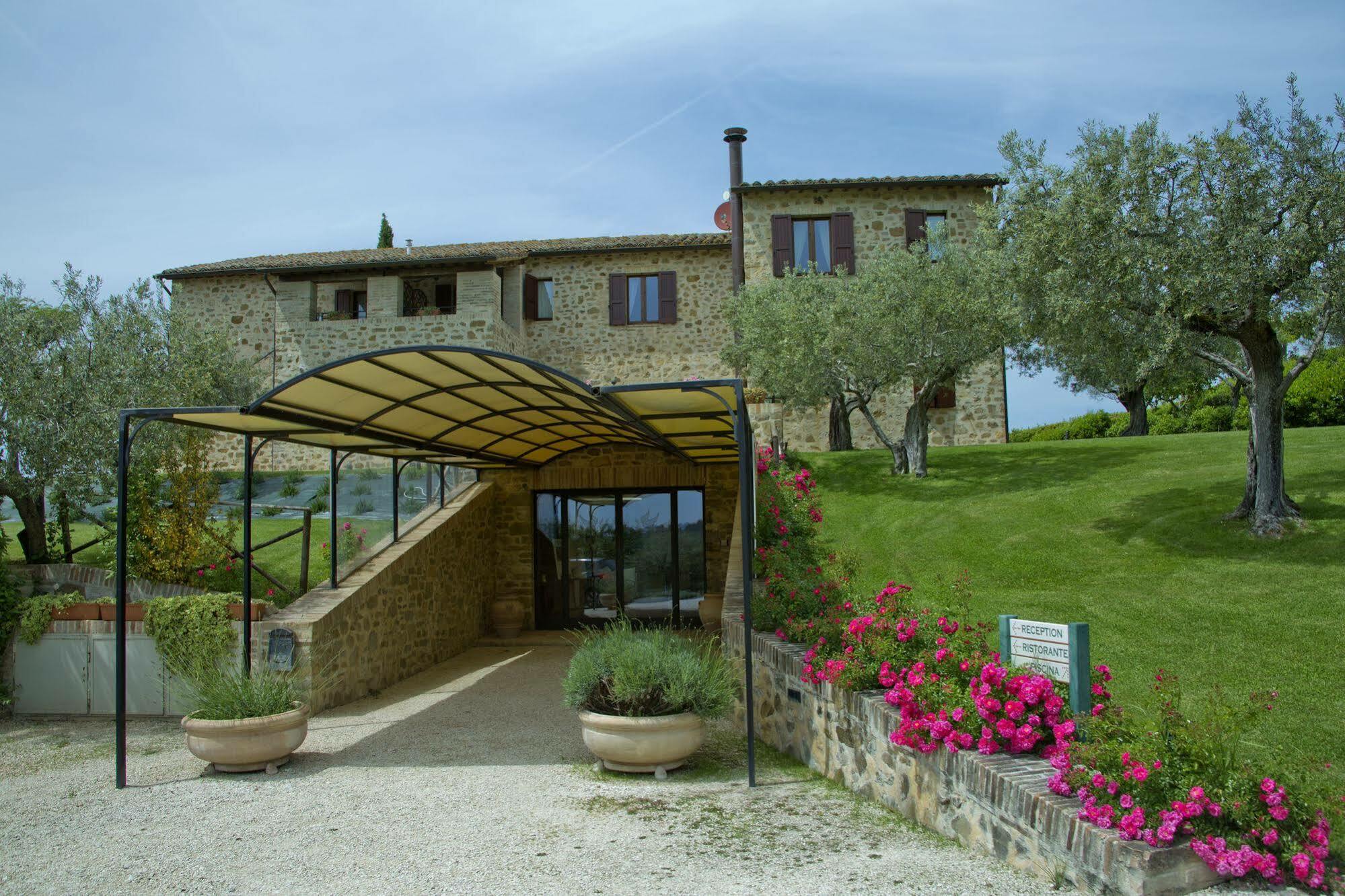 Agriturismo Le Colombe Assisi Exterior photo